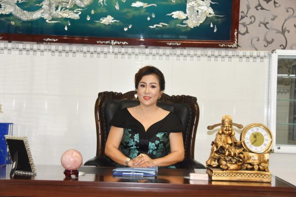 Nữ tướng ngành mi giả - CEO Suhion Nguyễn Thị Ngân
